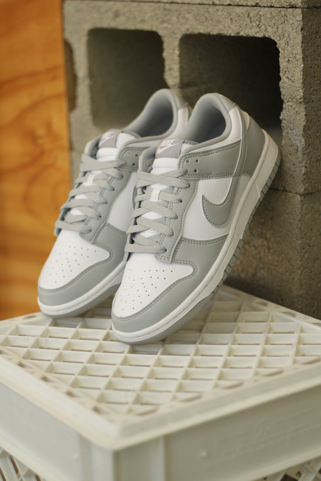靴 Nike Dunk Low White Light Smoke Grey Nike Dunk Low White Light Smoke Grey Men's - HF5441-105 - US