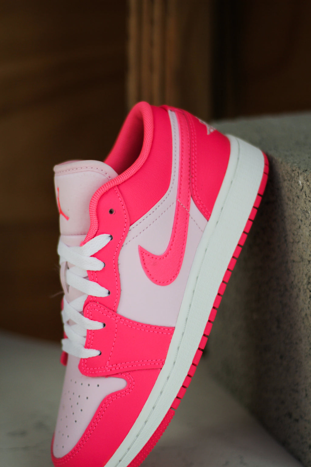 ★Nike★ Air Jordan 1 Low SE W Summit White Light Soft Pink Nike Air Jordan 1 Low SE 
