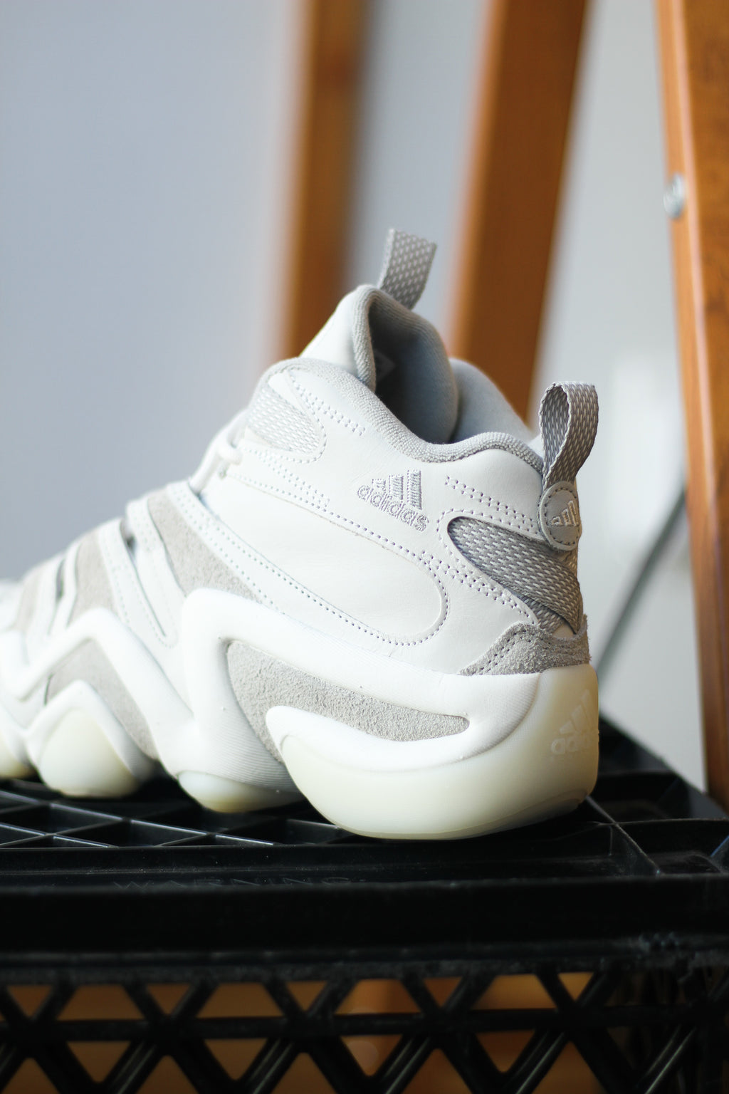 OFF-WHITE オフホワイト アスレチックレギンスサイドライン 46 Off-White(オフホワイト) スパッツ・レギンス(レディース) - 海外通販