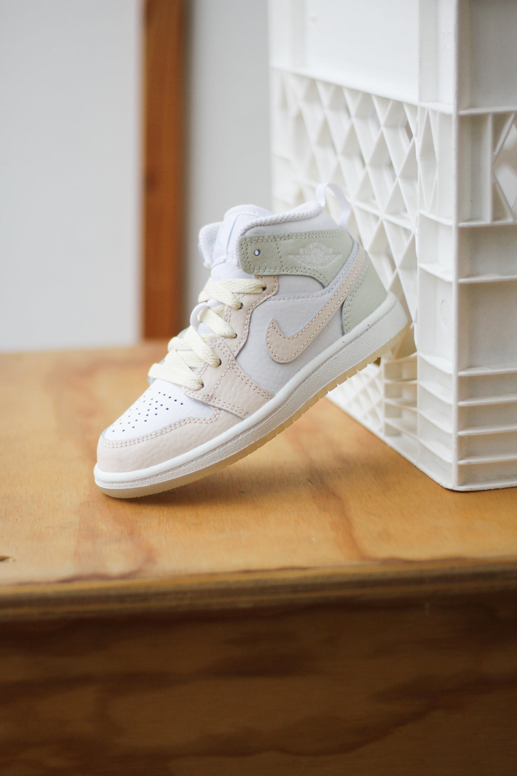 AIR JORDAN MID SE (PS)