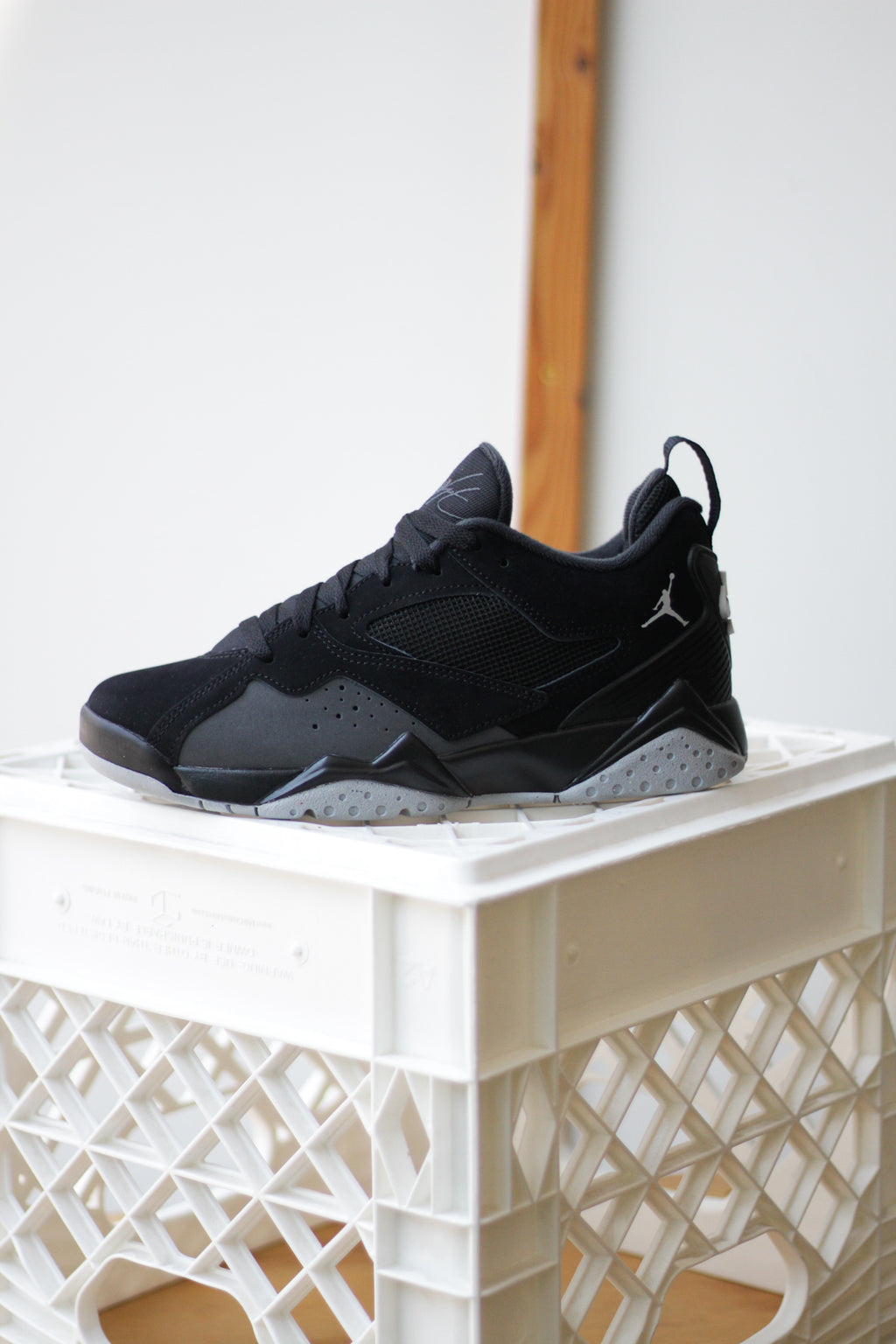 AIR JORDAN ブラック ローファー 23cm Jordan Air Jordan 2 3 Grade School Lifestyle Shoes Black Grey