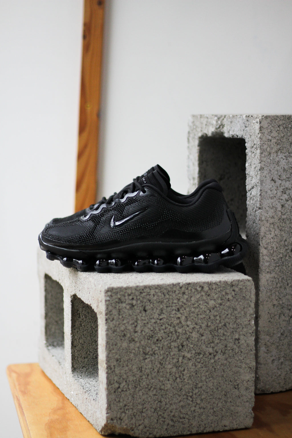 NIKE AIR LIQUID MAX 
