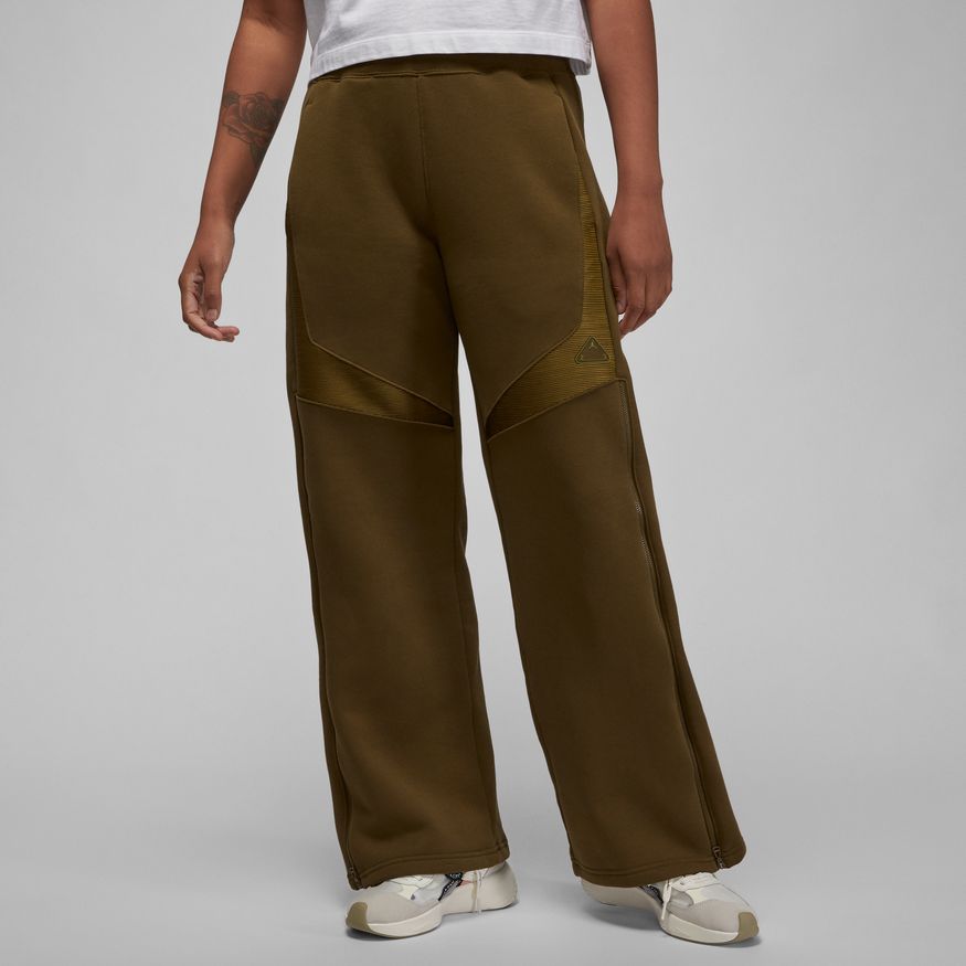 W 23 ENGINEERED FLEECE PANTS 