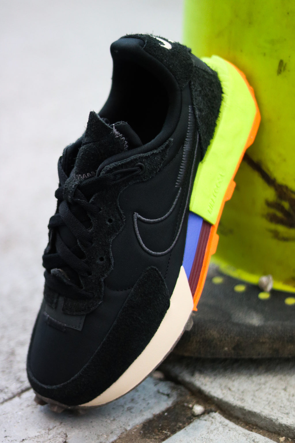 W NIKE FONTANKA WAFFLE 