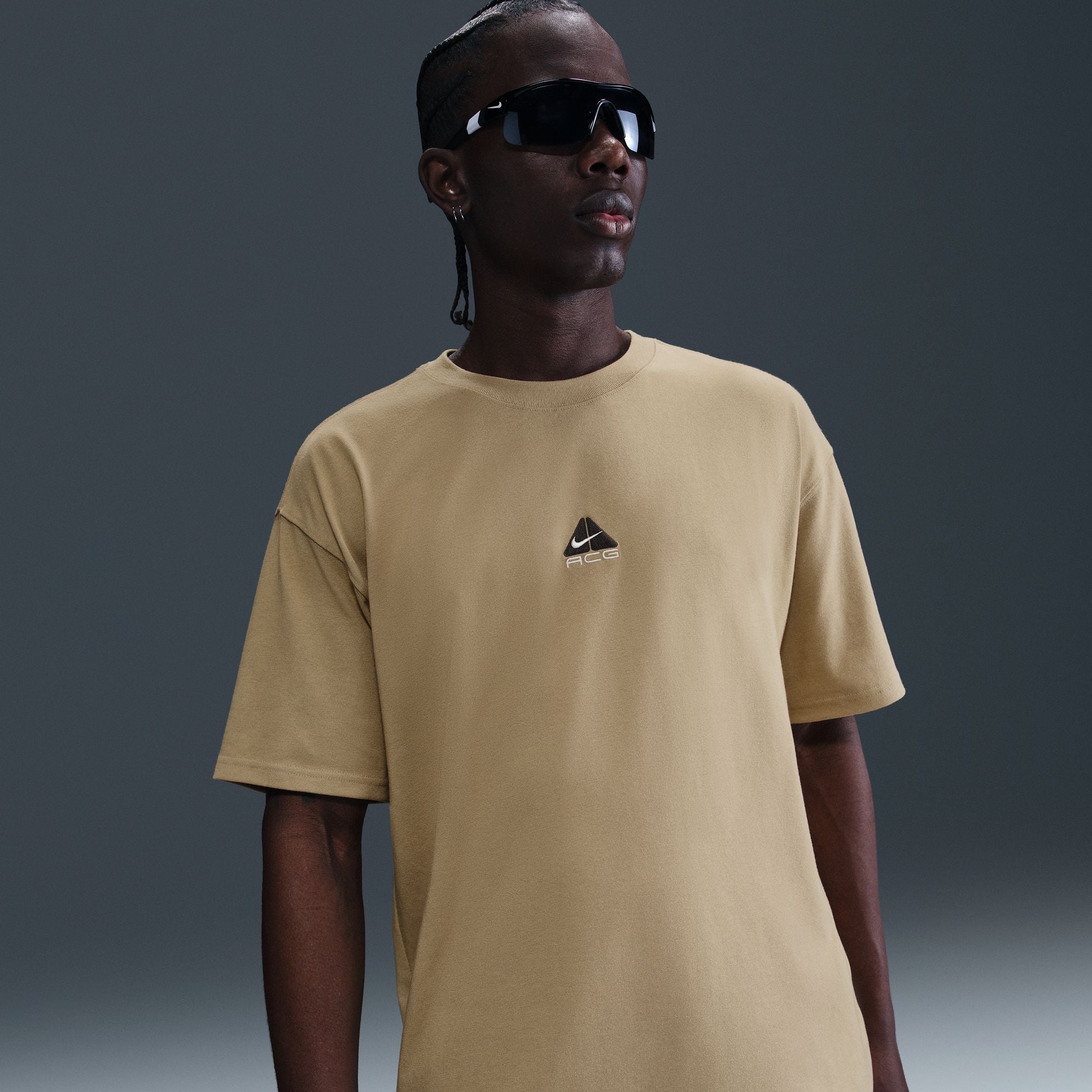★Nike★ ACG T-shirt M Parachute Beige DQ1816297 DQ1816-297 Nike ACG Shirt Parachute Beige | SOMEWHERE®