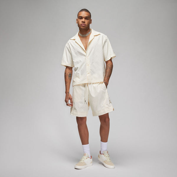 ESSENTIAL BUTTON UP SHIRT "PALE IVORY"