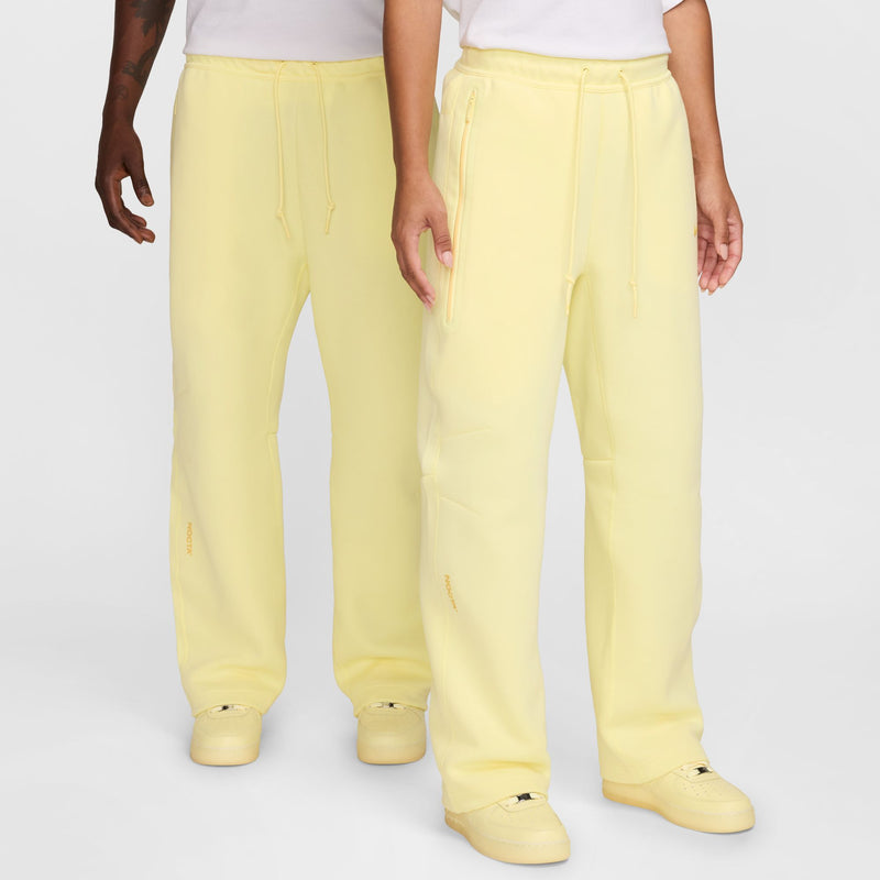NOCTA TECH FLEECE OPEN HEM PANTS "CITRON TINT"