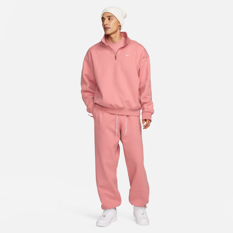 SOLO SWOOSH OPEN HEM FLEECE PANTS "RED STARDUST"