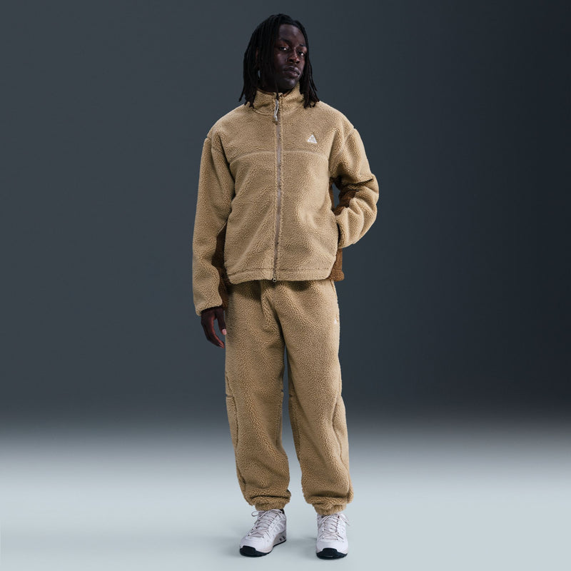 NIKE ACG THERMA FIT ADV WINDPROOF JACKET "PARACHUTE BEIGE/SUMMIT WHITE"