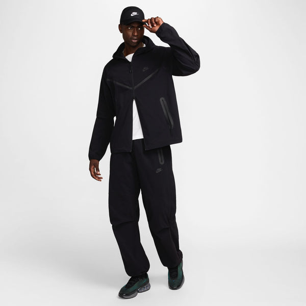 NIKE TECH WOVEN JACKET "BLACK/BLACK/BLACK"