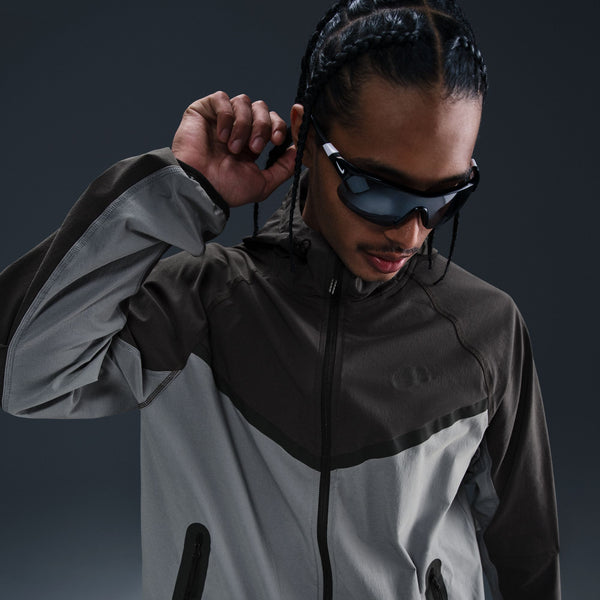 NIKE TECH WOVEN JACKET "COOL GREY/ANTHRACITE/BLACK"