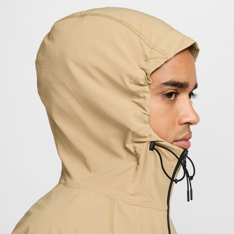 NIKE TECH WOVEN JACKET "PARACHUTE BEIGE/PARACHUTE BEIGE/BLACK"