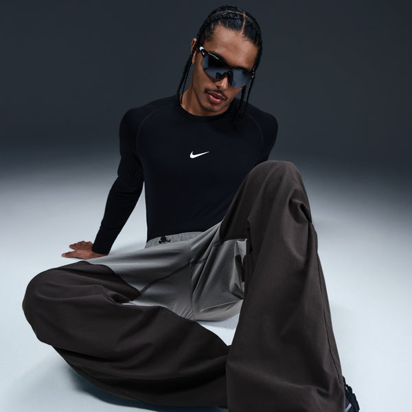 NIKE TECH WOVEN OVERSIZED PANTS "COOL GREY/ANTHRACITE/BLACK"