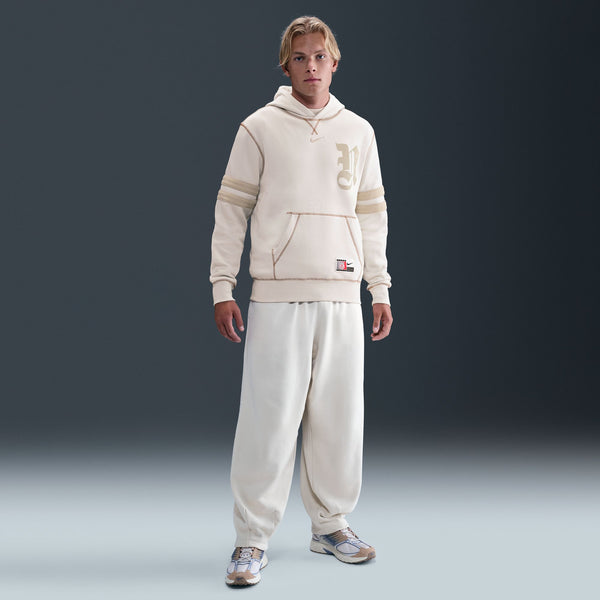 NIKE CLUB FLEECE PULLOVER HOODIE "LIGHT BONE"
