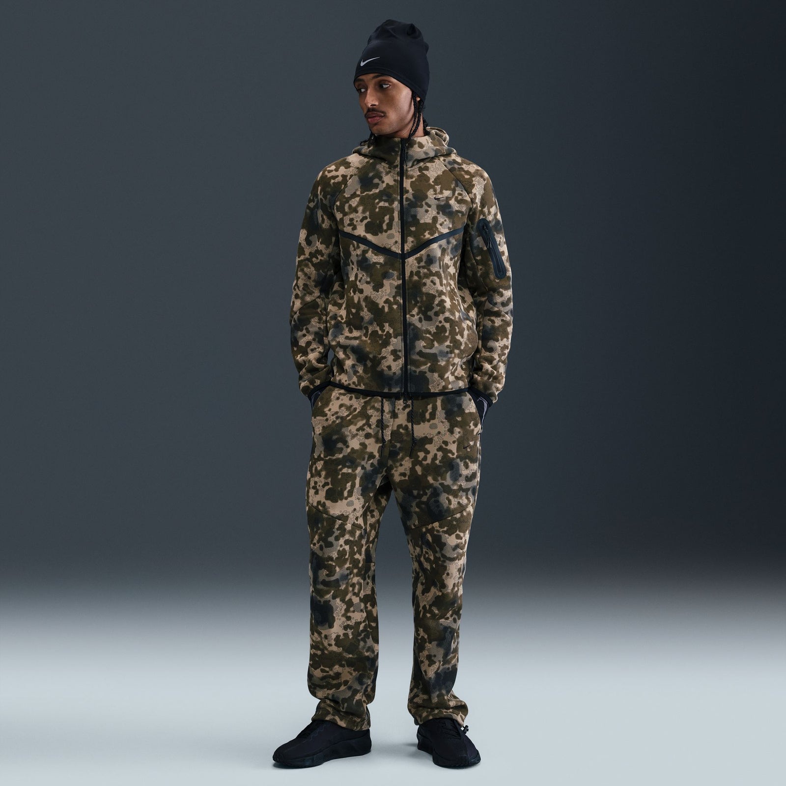 nike camouflage pants