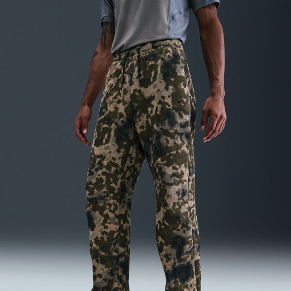 NIKE TECH OPEN HEM FLEECE CAMO PANTS "NEUTRAL OLIVE/BLACK"