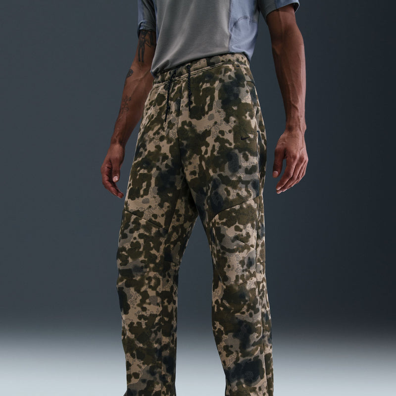 NIKE TECH OPEN HEM FLEECE CAMO PANTS "NEUTRAL OLIVE/BLACK"