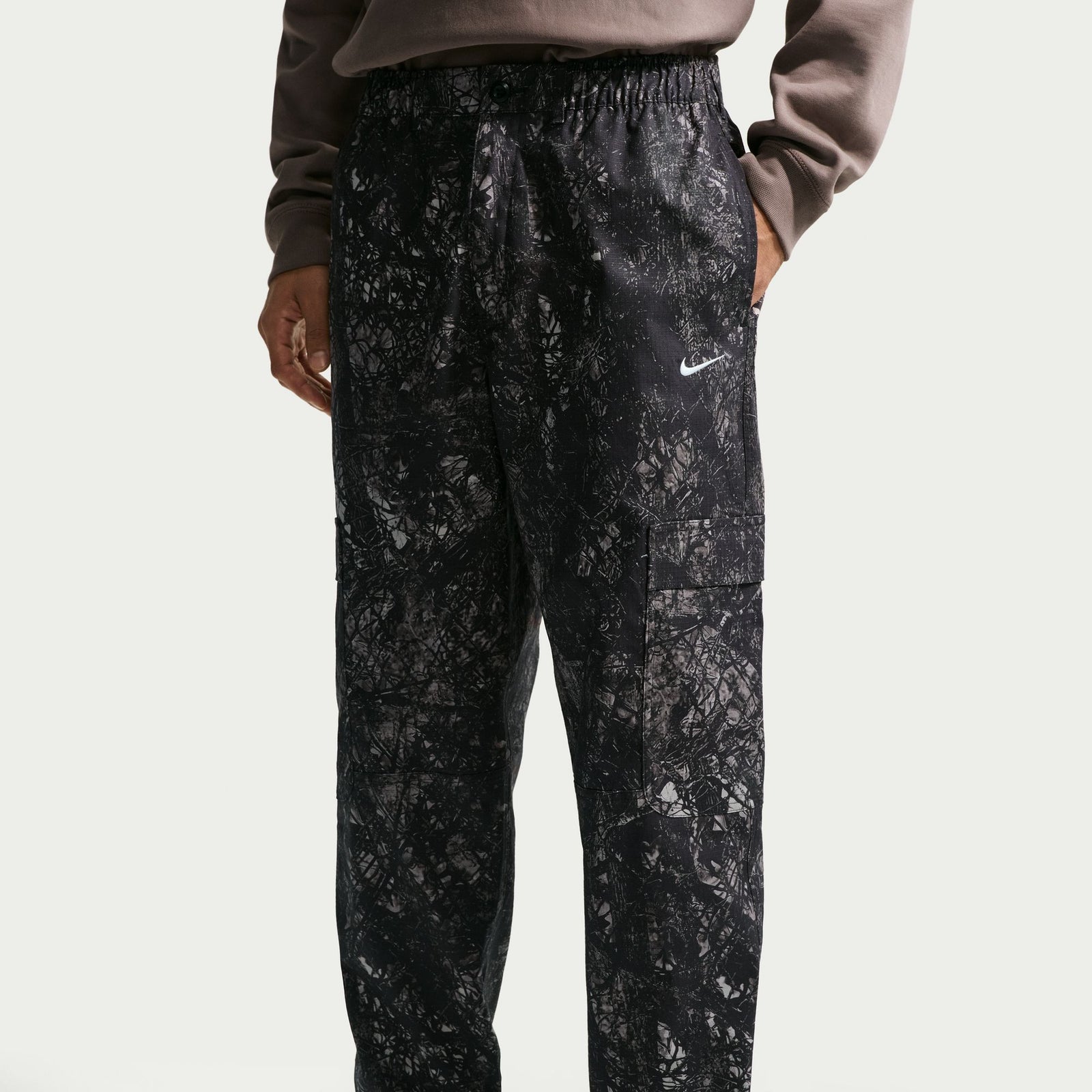 men's woven cargo trousers