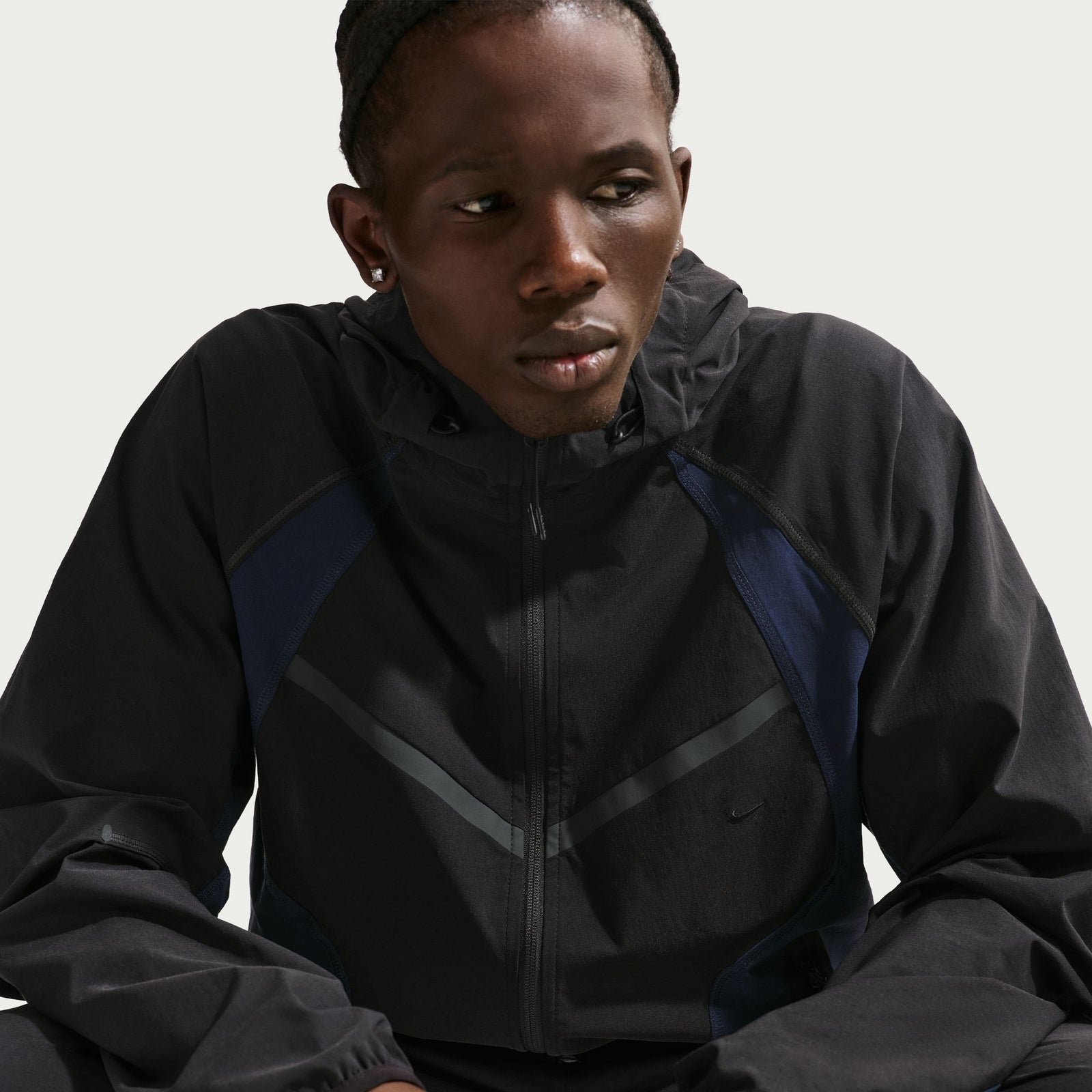 NIKE WOVEN TECH FULL ZIP JACKET 