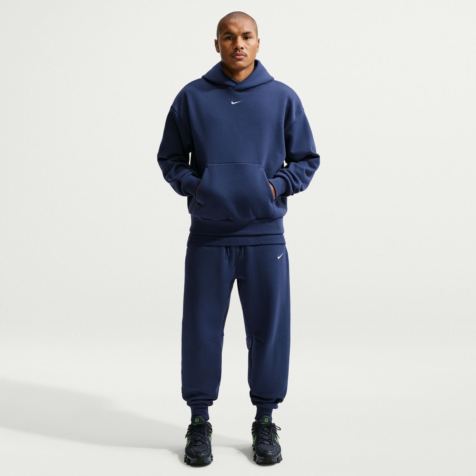 NIKE SOLO FLEECE PULLOVER HOODIE 