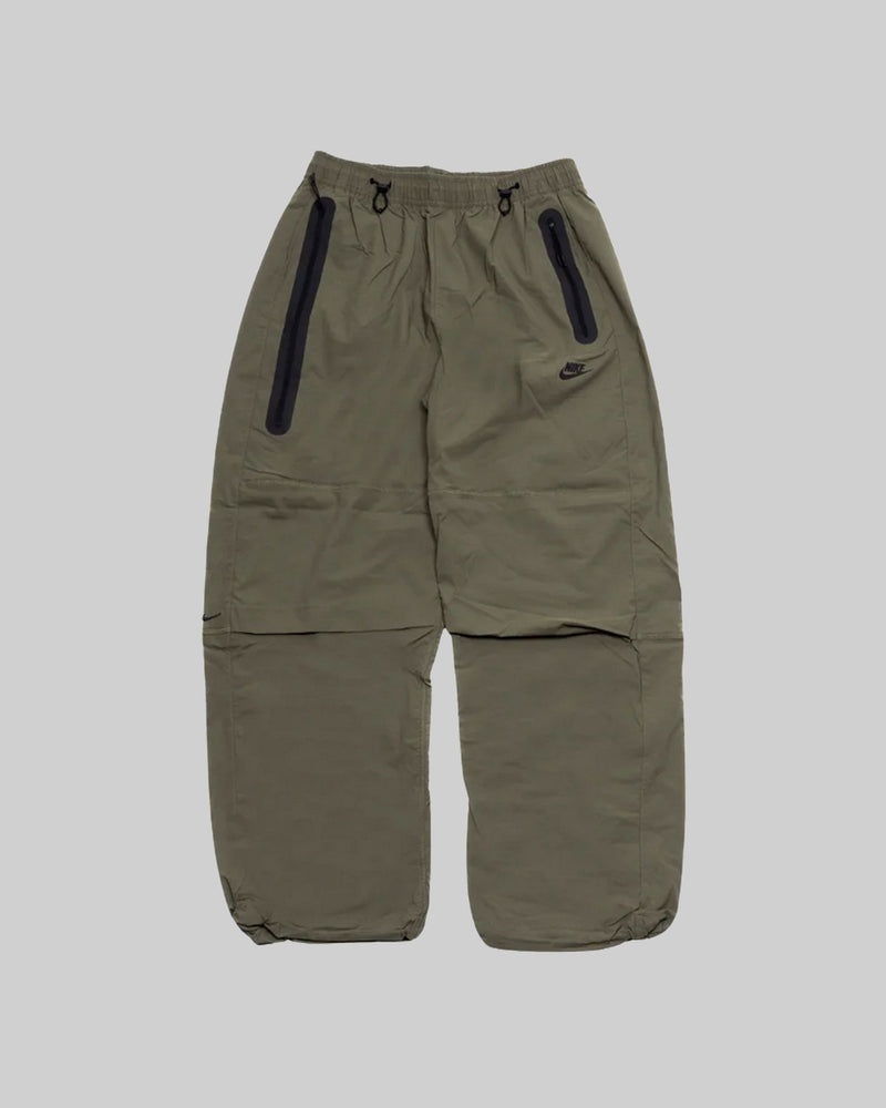 NIKE TECH WOVEN OVERSIZED PANTS "SEQUOIA/SEQUOIA/BLACK"
