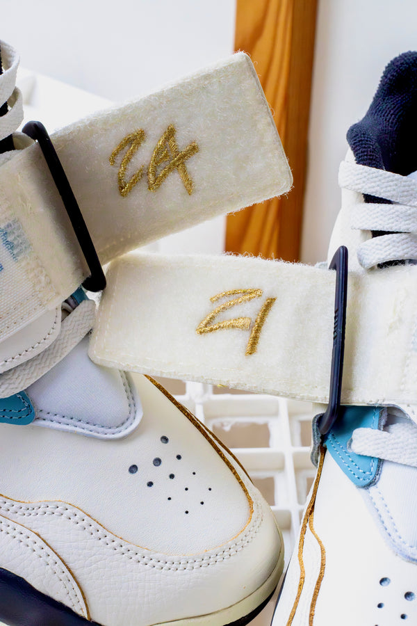 NIKE AIR DIAMOND TURF "SAIL/MICA BLUE-COCONUT MILK-OFF NOIR"