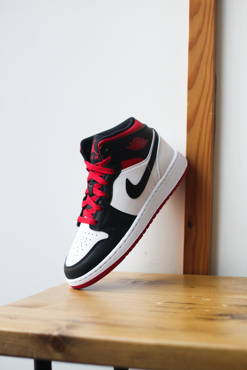 AIR JORDAN 1 MID (GS) "GYM RED"