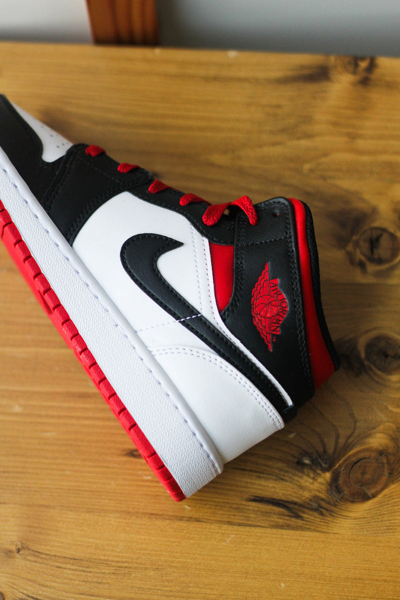 AIR JORDAN 1 MID (GS) "GYM RED"