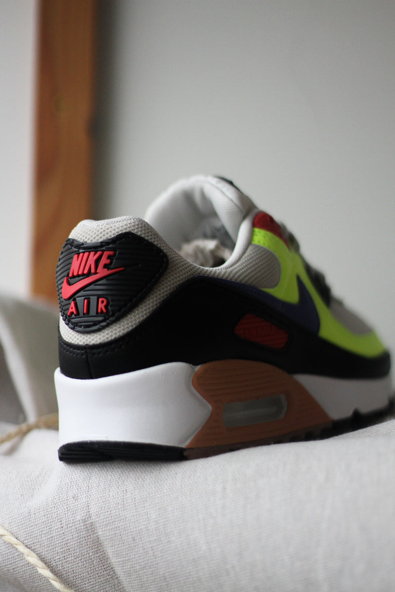 W AIR MAX 90 "VOLT"