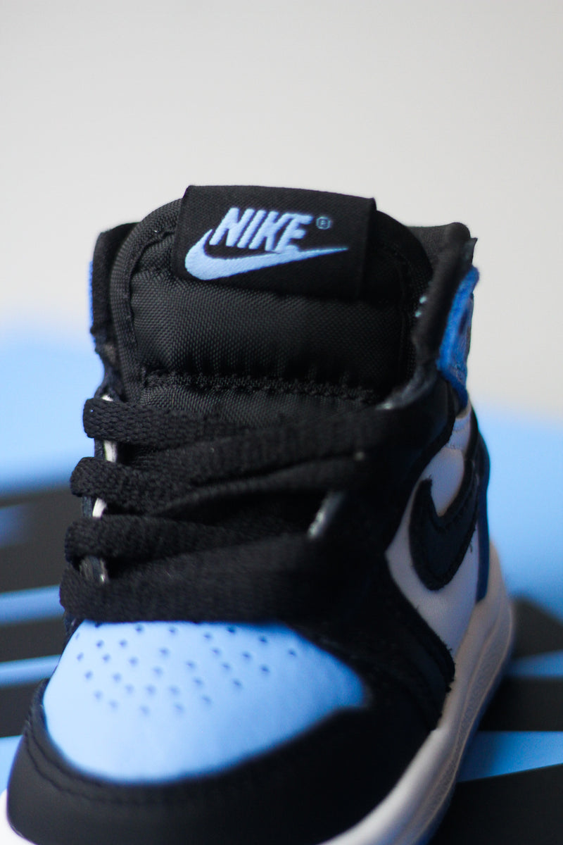 JORDAN 1 RETRO HIGH OG (TD) "UNIVERSITY BLUE"