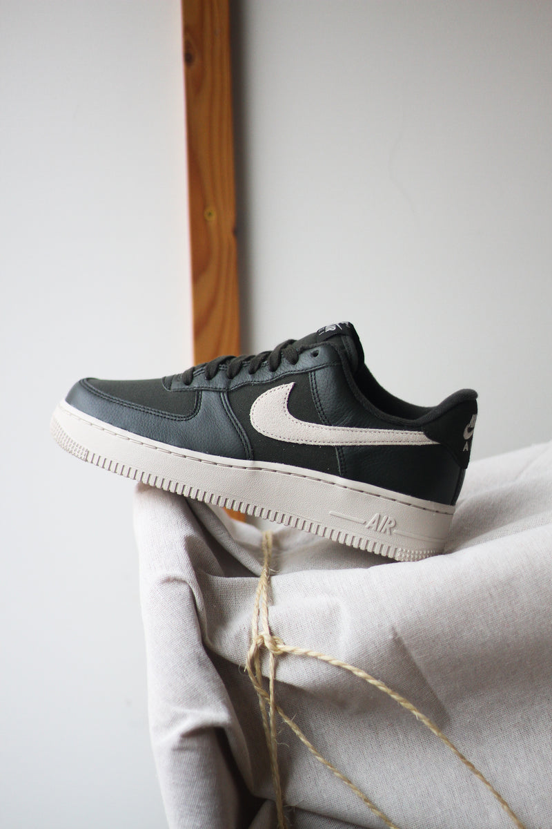 AIR FORCE 1 '07 LX NBHD "SEQUOIA"