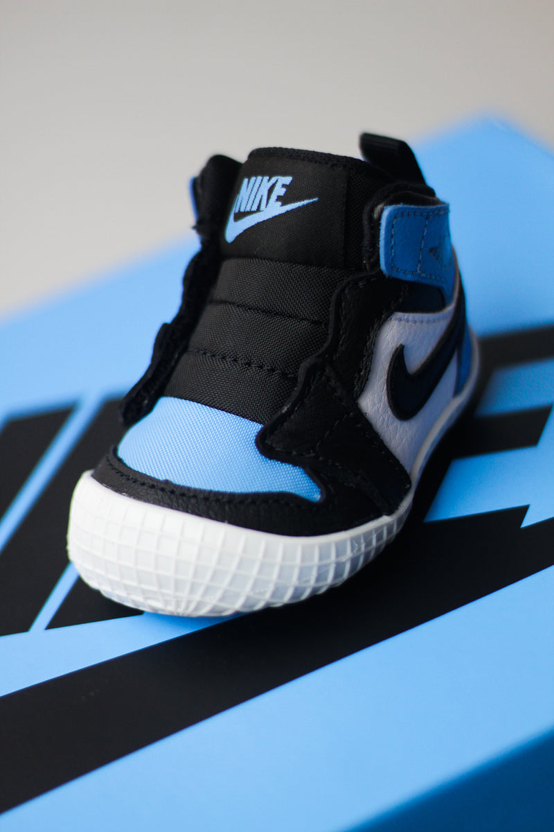 JORDAN 1 CRIB BOOTIE "UNIVERSITY BLUE"