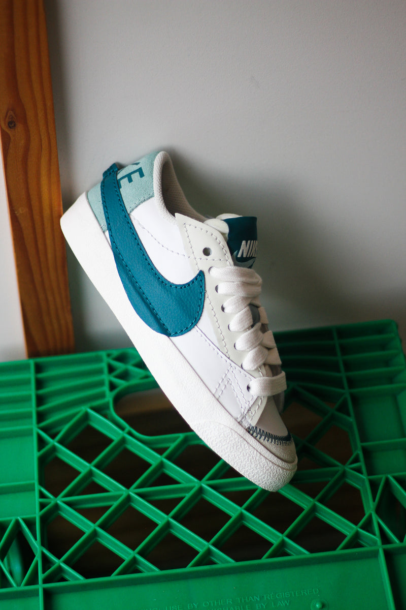 W BLAZER LOW '77 JUMBO "GEODE TEAL"