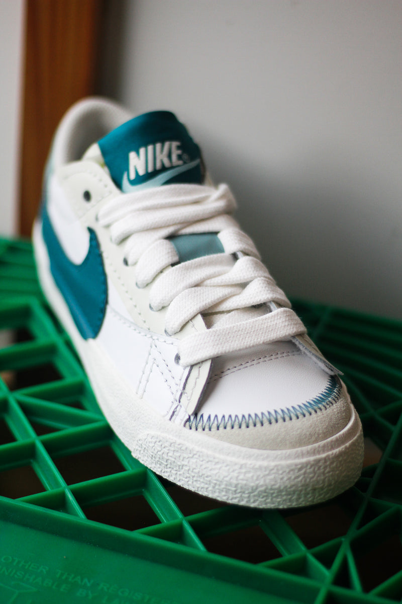 W BLAZER LOW '77 JUMBO "GEODE TEAL"