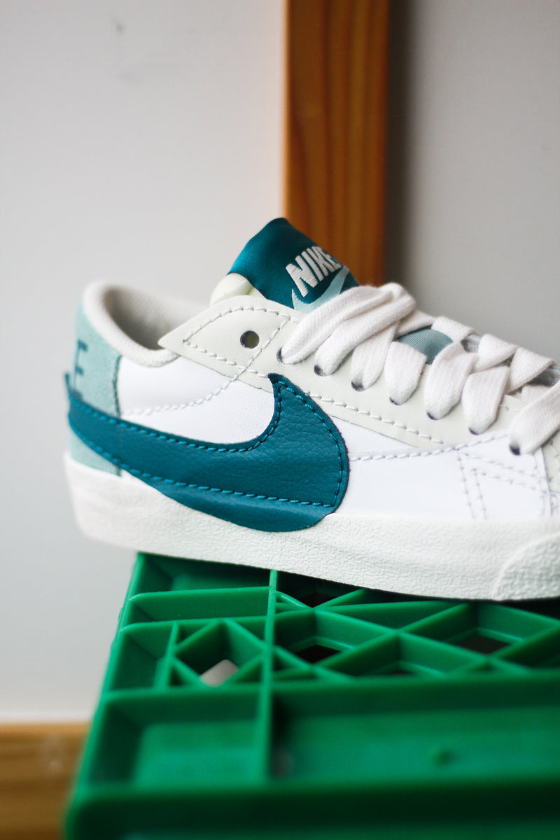 W BLAZER LOW '77 JUMBO "GEODE TEAL"