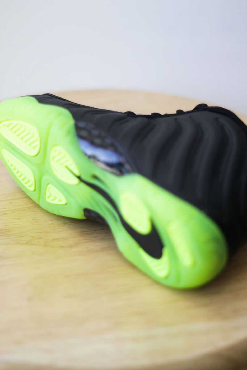 NIKE LITTLE POSITE ONE (PS) "BLACK/VOLT"