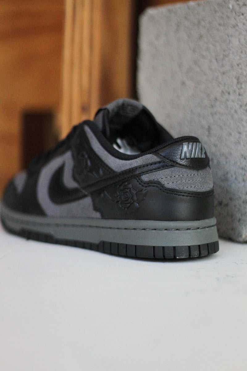 W DUNK LOW "IRON GREY/BLACK-IRON GREY"