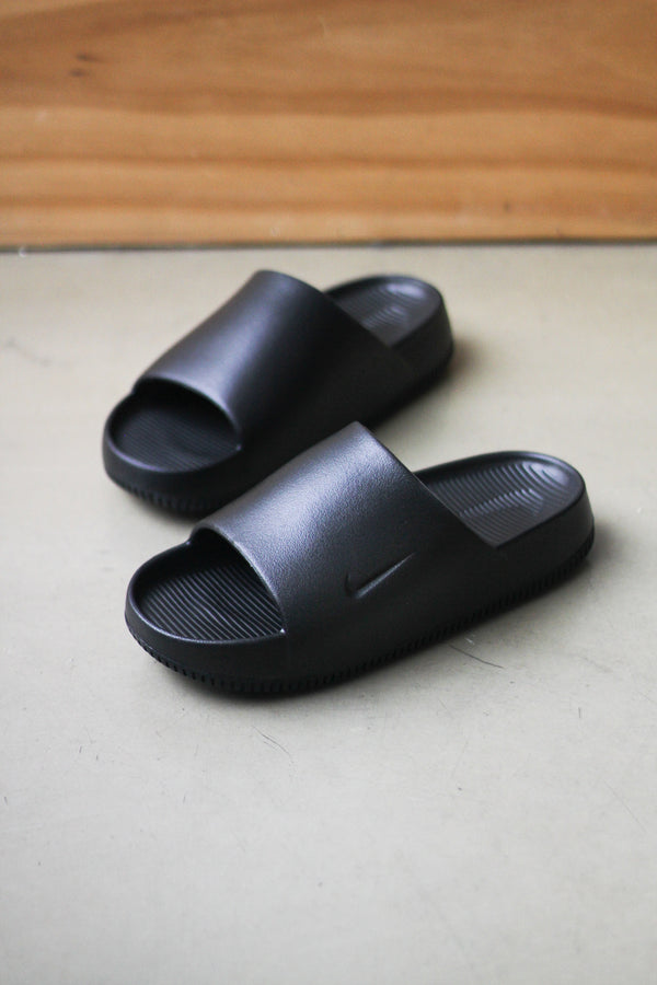W CALM SLIDE "BLACK"