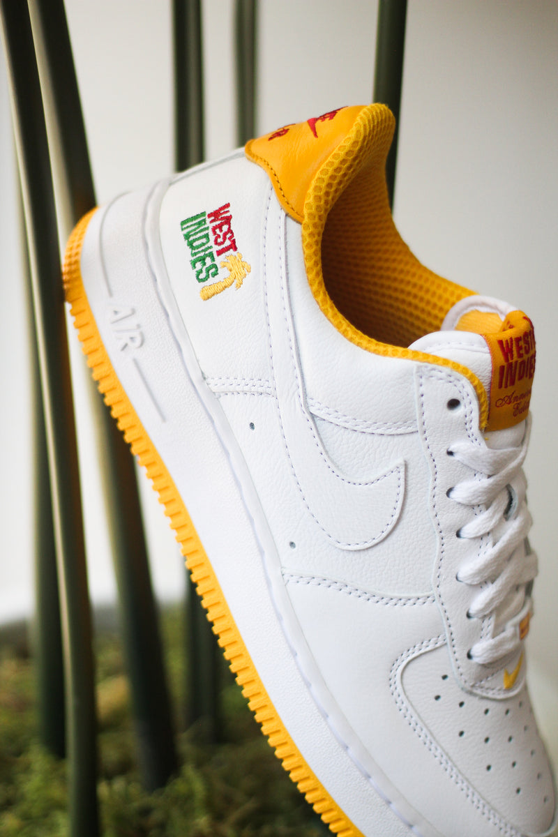 AIR FORCE 1 LOW RETRO WEST INDIES "UNIVERSITY GOLD"