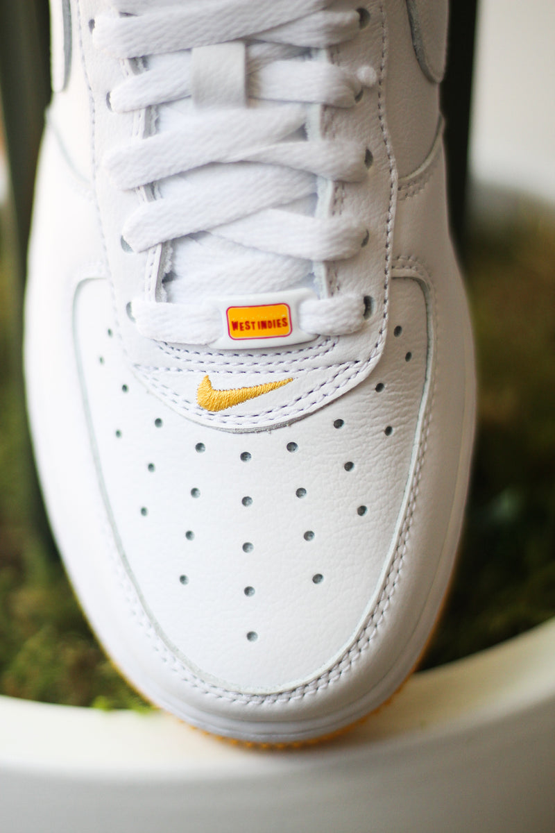 AIR FORCE 1 LOW RETRO WEST INDIES "UNIVERSITY GOLD"