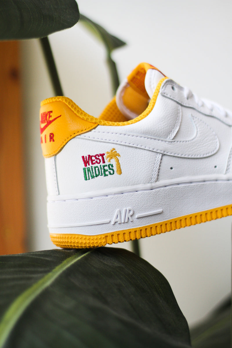 AIR FORCE 1 LOW RETRO WEST INDIES "UNIVERSITY GOLD"