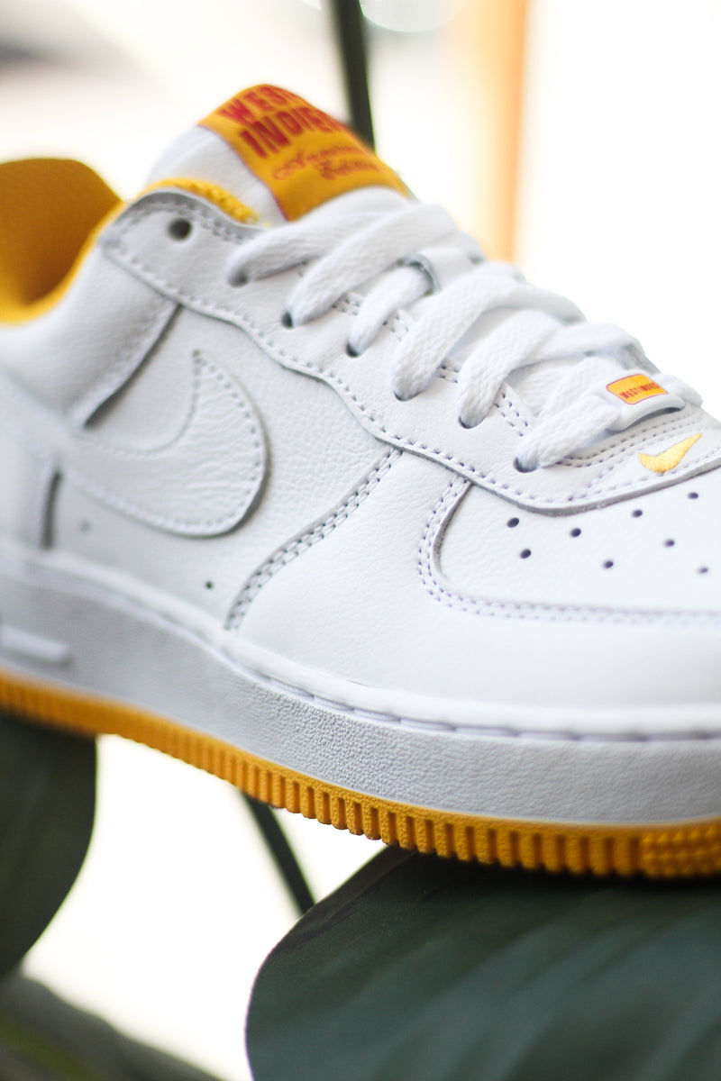 AIR FORCE 1 LOW RETRO WEST INDIES "UNIVERSITY GOLD"