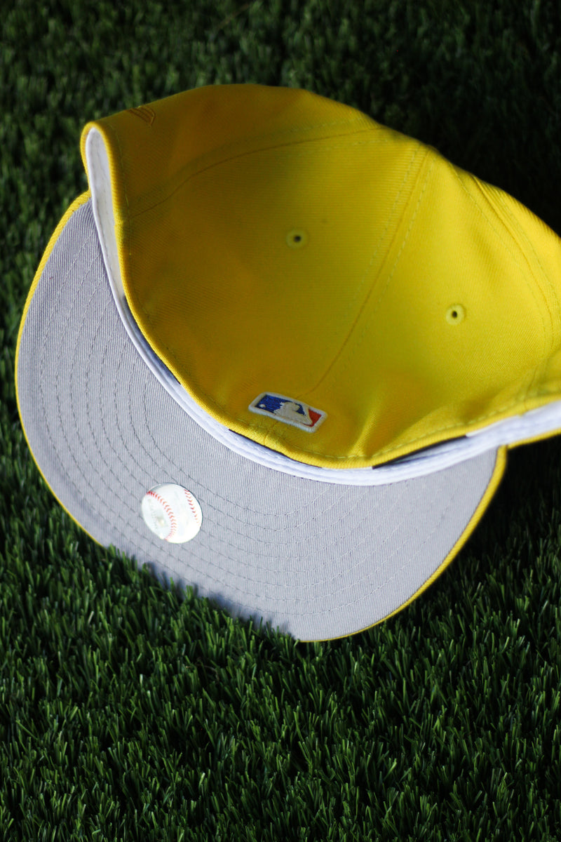NEW YORK METS CYBER YELLOW FITTED W/ GREY UNDER VISOR
