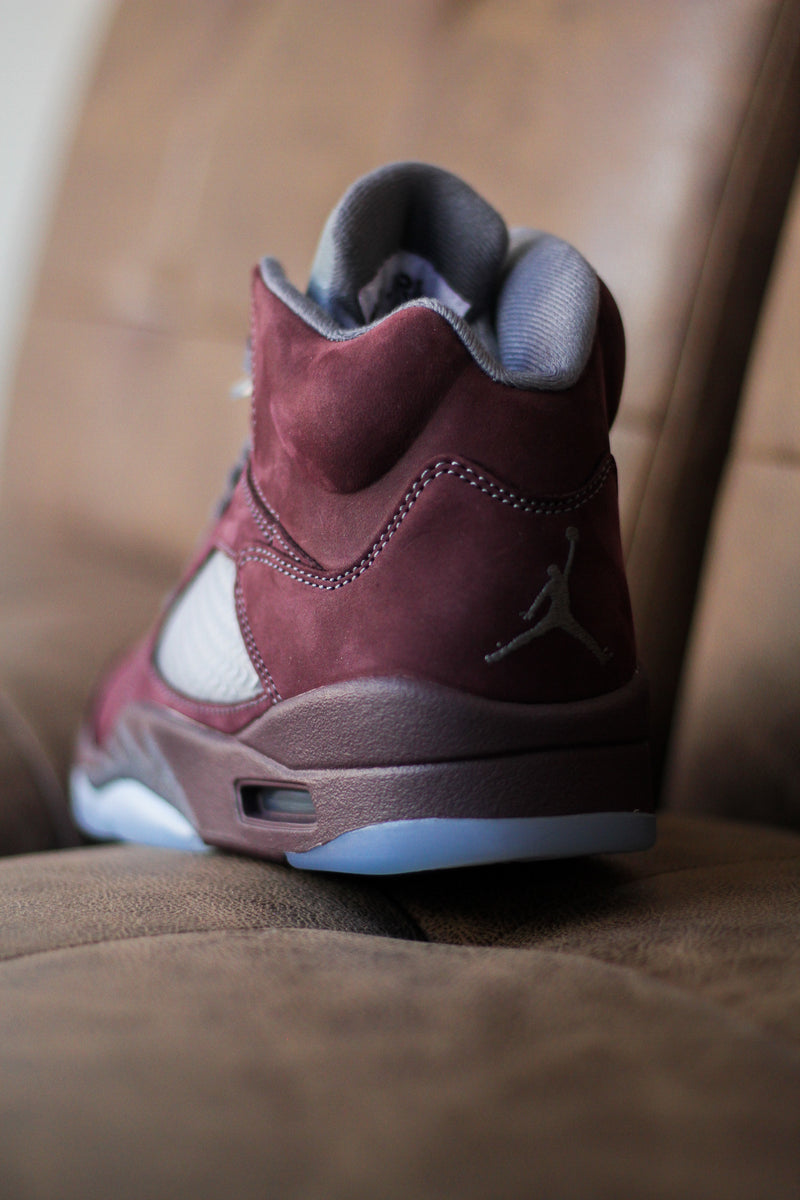 AIR JORDAN 5 RETRO "BURGUNDY"