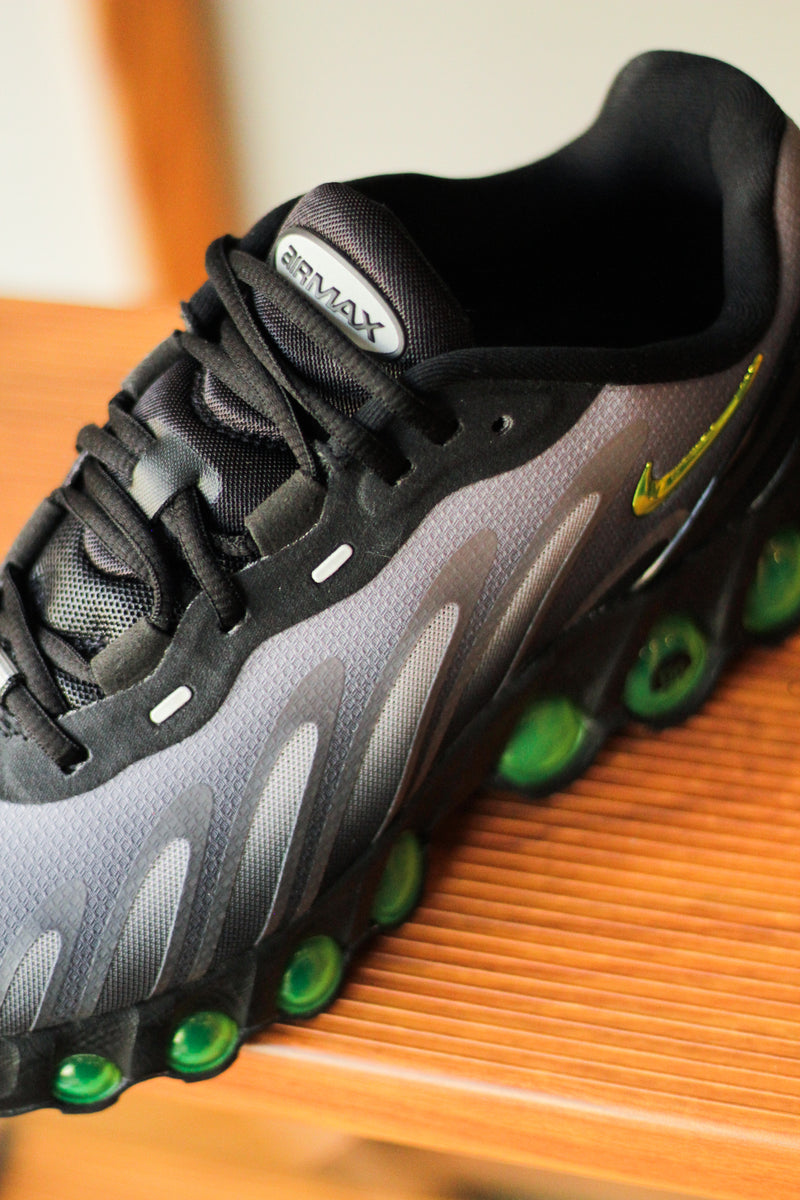 NIKE AIR MAX DN8 "BLACK/VOLT-LT SMOKE GREY-BLACK"