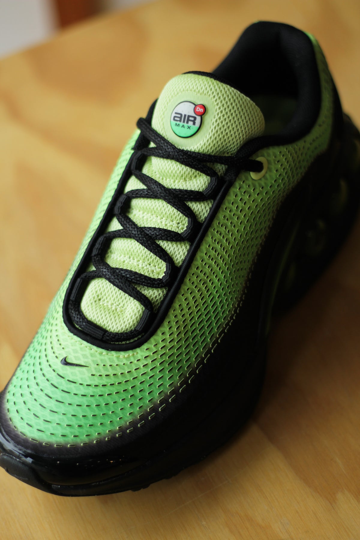 ★Nike★ Air Max Dn M Light Lemon Twist Green Strike Black B NIKE AIR MAX DN 