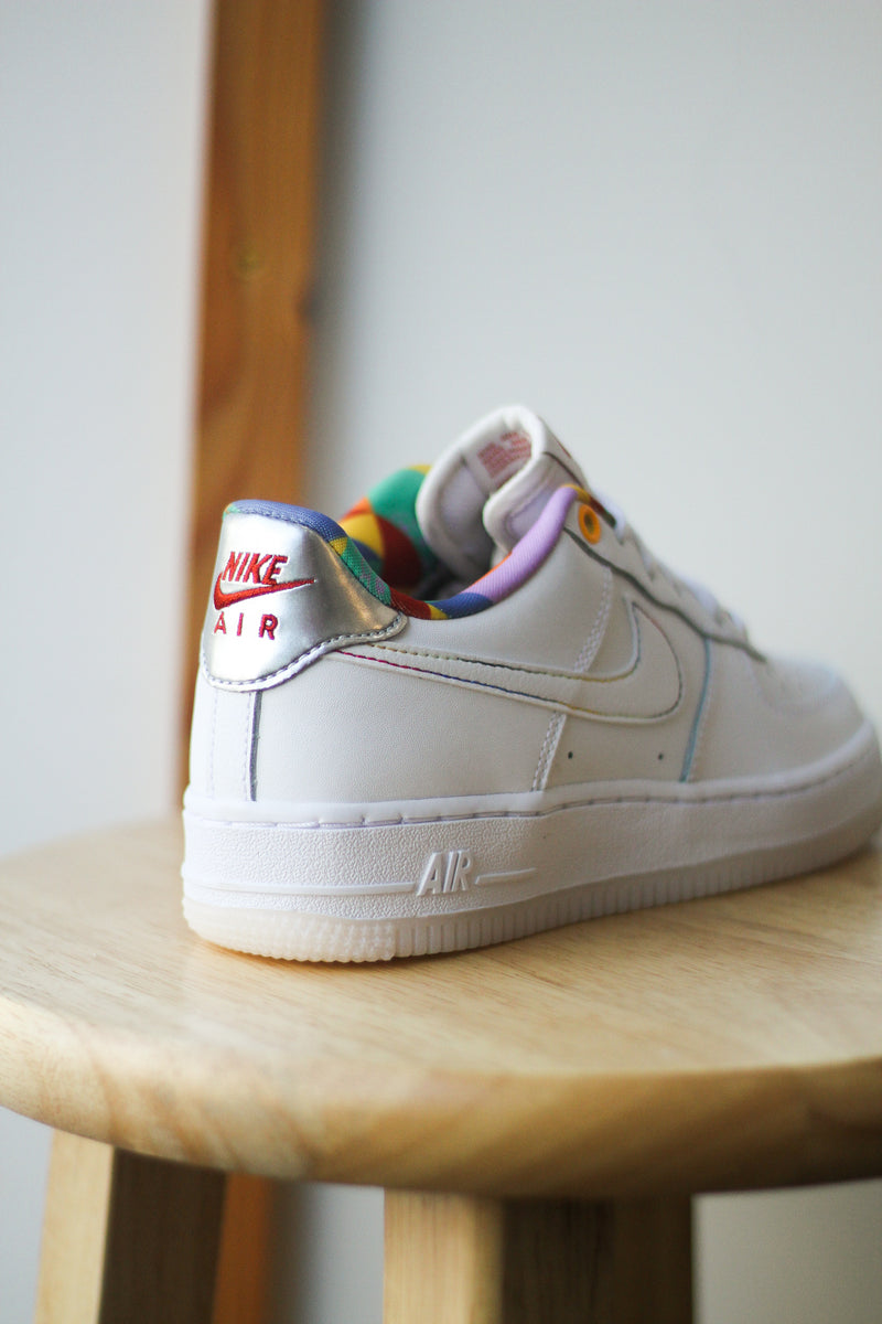 AIR FORCE 1 LV8 (GS) "WHITE”