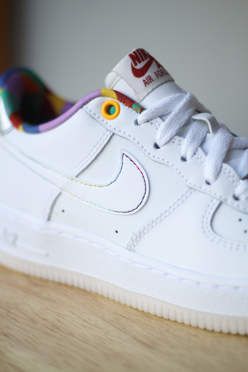 AIR FORCE 1 LV8 (GS) "WHITE”