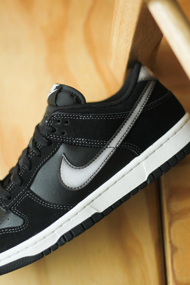 DUNK LOW RETRO ANTHRACITE"
