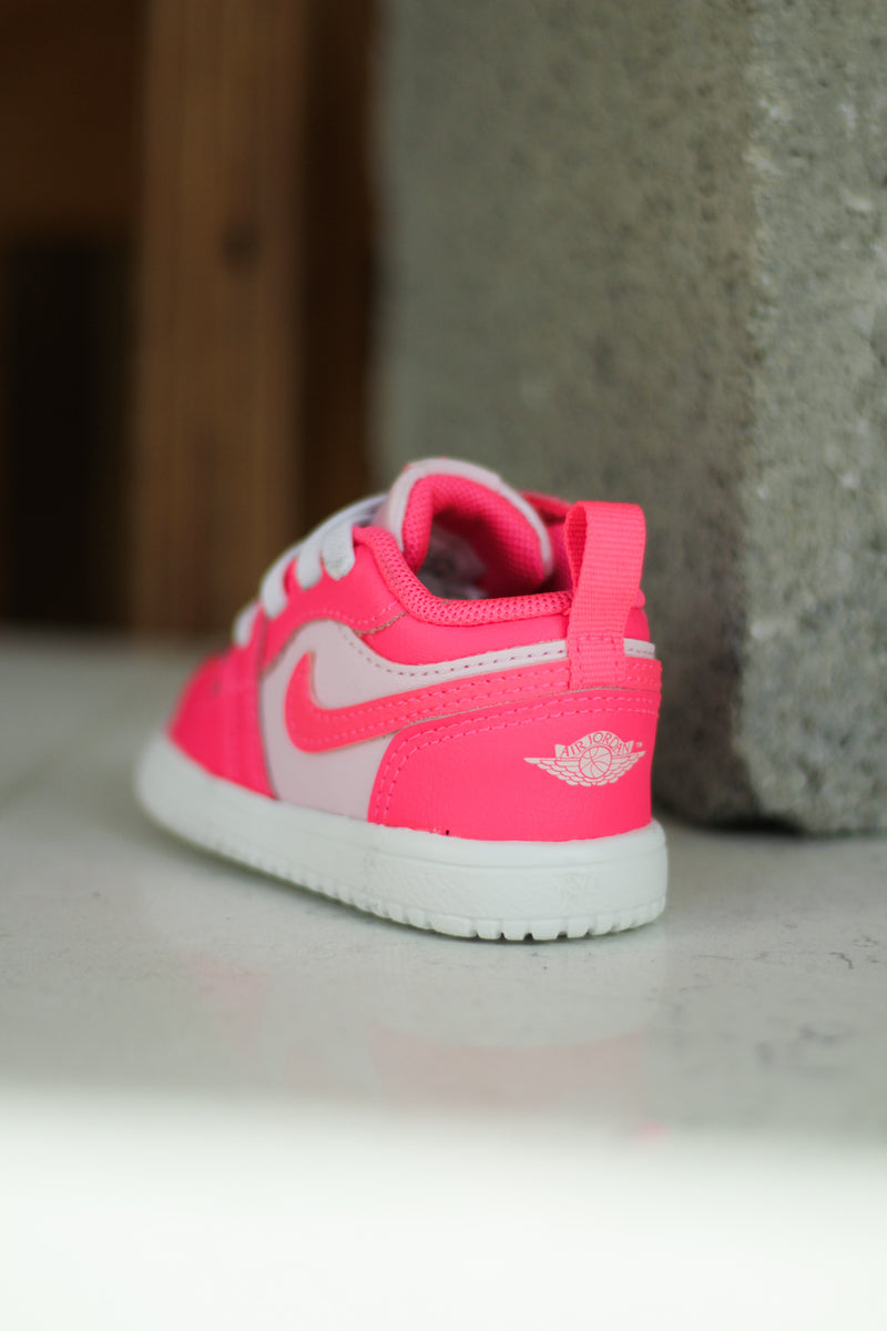 JORDAN 1 LOW ALT (TD) "PINK FOAM/HYPER PINK-SUMMIT WHITE"
